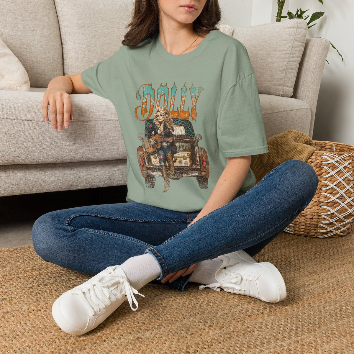 Vintage Dolly Parton Graphic Tee