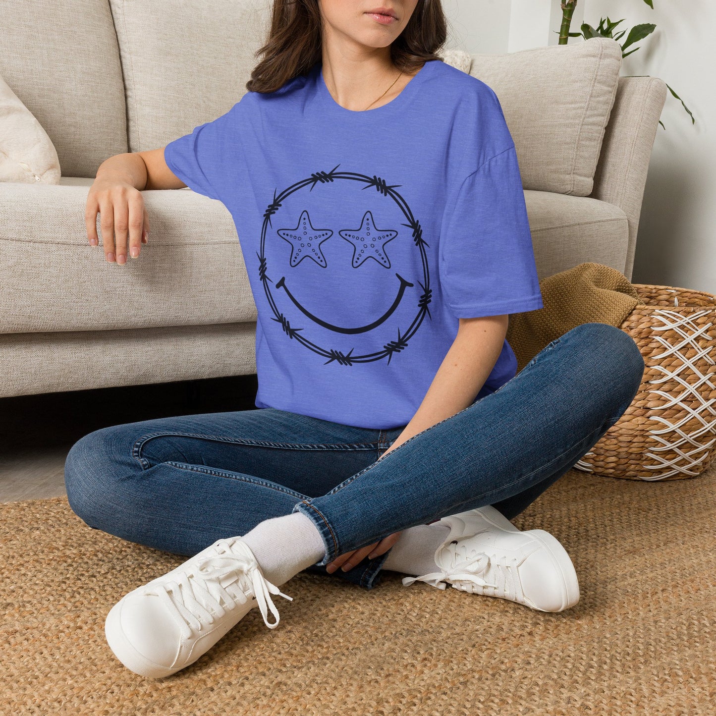 Smiley Barbed Wire Star Eyes Graphic T-Shirt