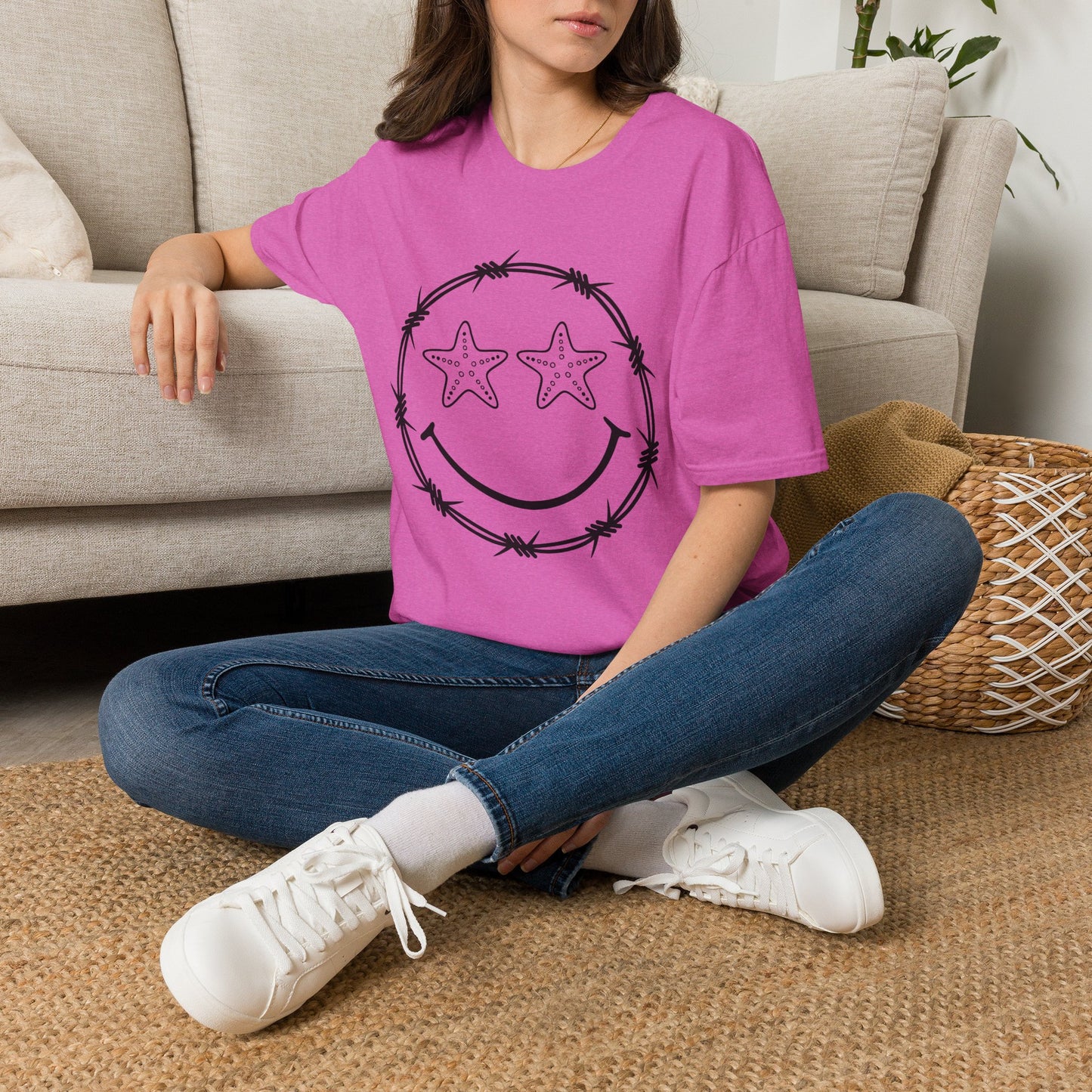 Smiley Barbed Wire Star Eyes Graphic T-Shirt