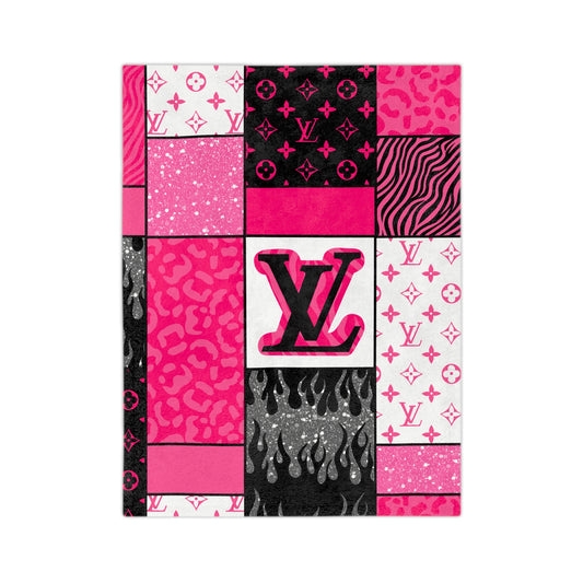 Pink Patchwork Velveteen Microfiber Blanket – LV-Inspired Monogram Cozy Throw