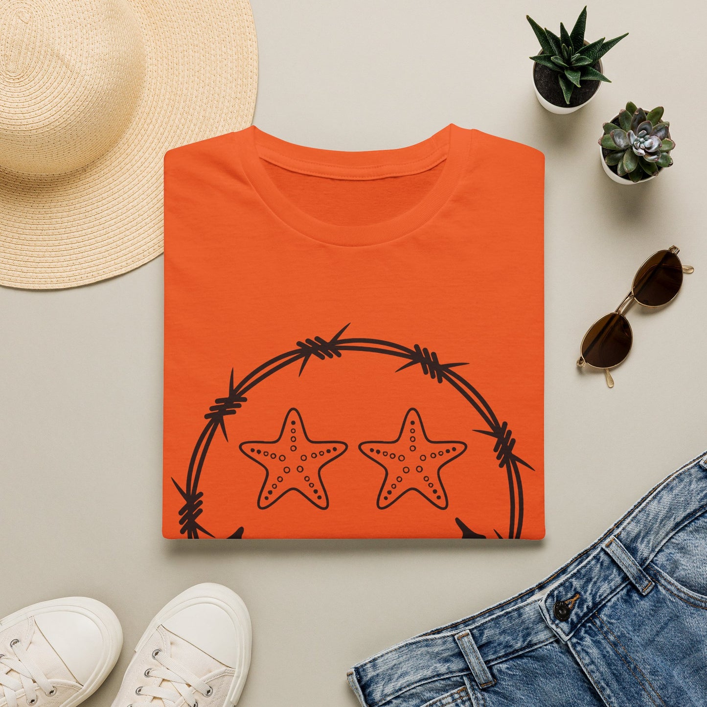 Smiley Barbed Wire Star Eyes Graphic T-Shirt