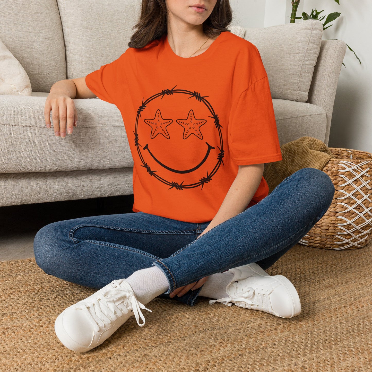 Smiley Barbed Wire Star Eyes Graphic T-Shirt