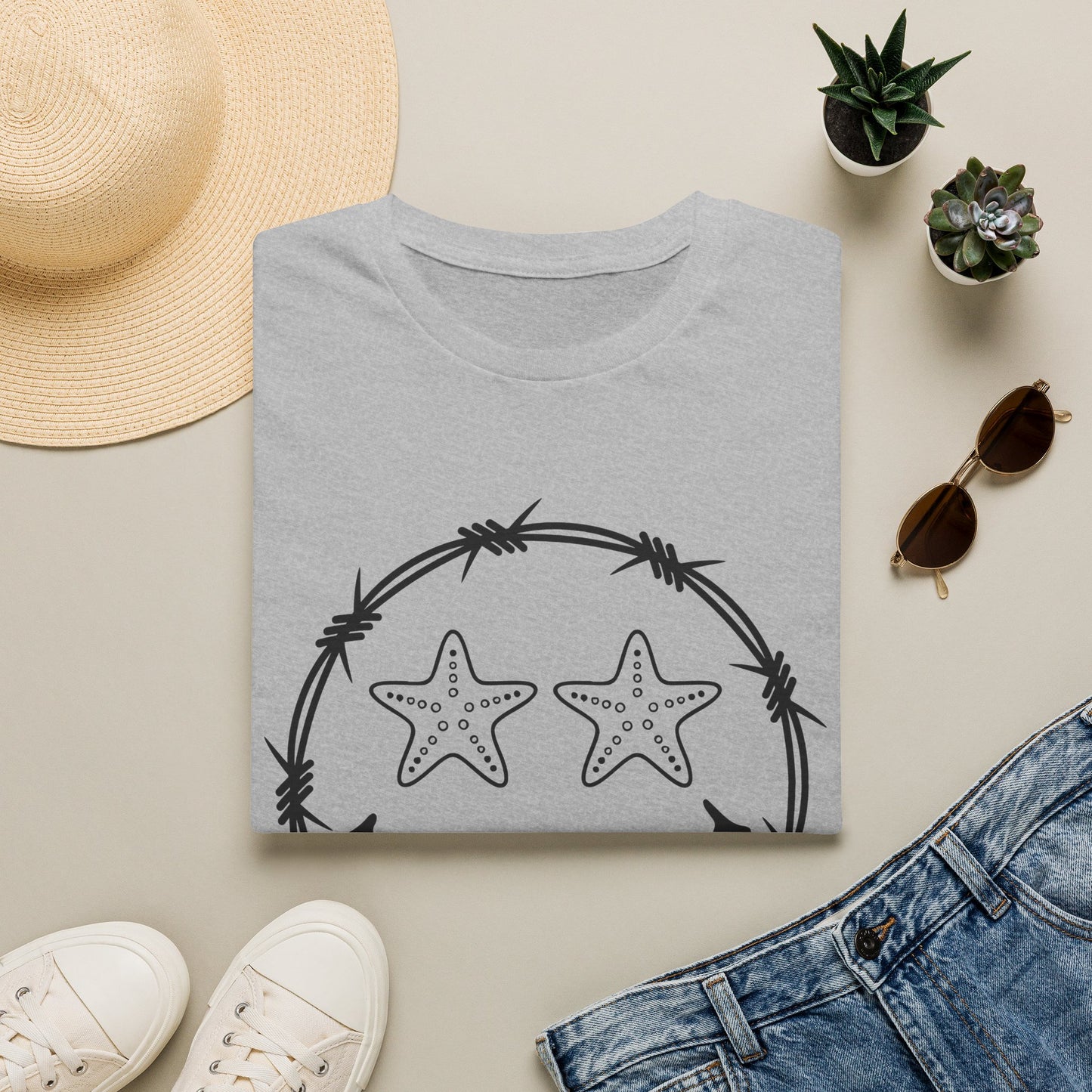 Smiley Barbed Wire Star Eyes Graphic T-Shirt
