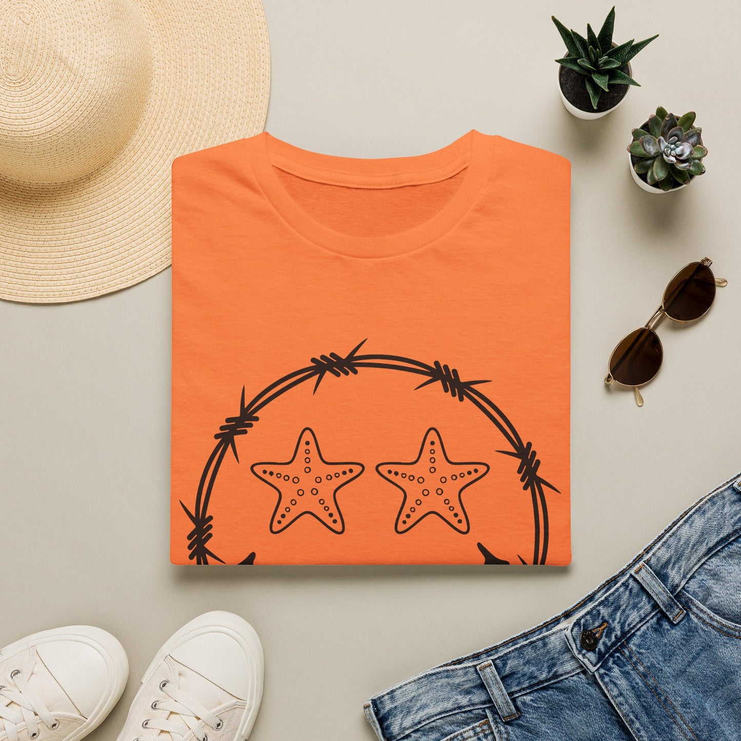 Smiley Barbed Wire Star Eyes Graphic T-Shirt